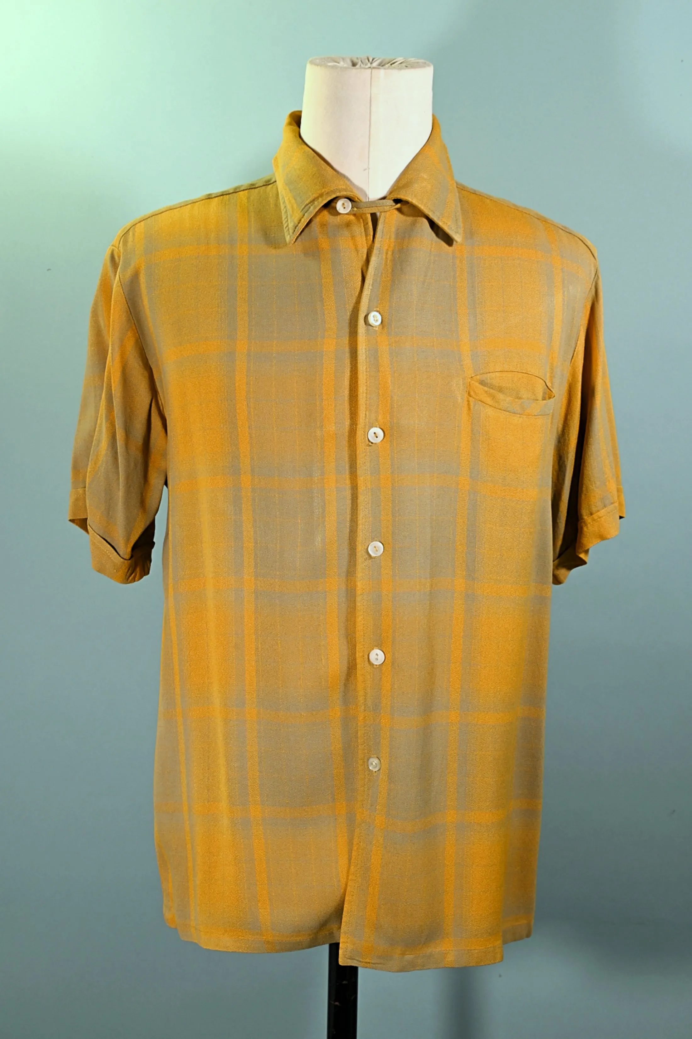 SOLD 1950s Mens Rockabilly Shadow Plaid Shirt, Capri L