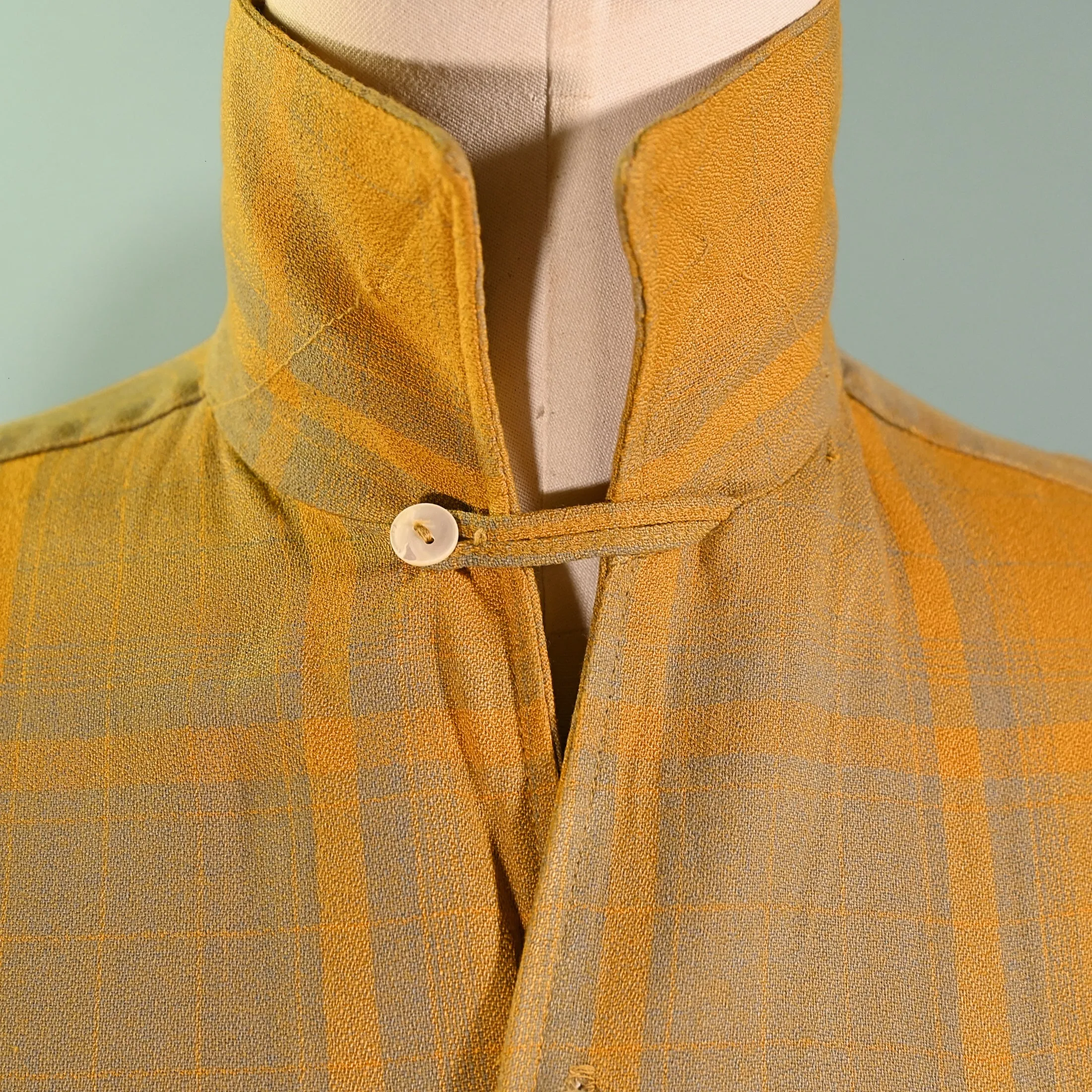 SOLD 1950s Mens Rockabilly Shadow Plaid Shirt, Capri L