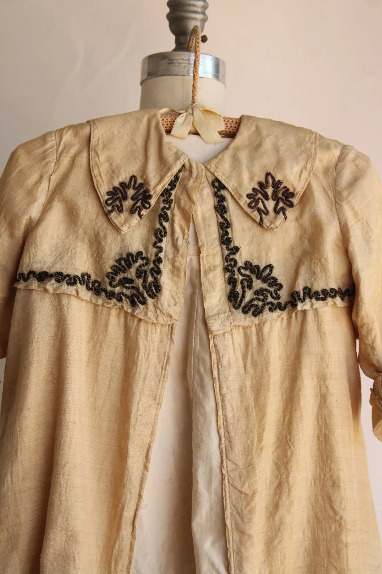 Vintage Antique 1900s 1910s Baby Jacket, Beige Silk